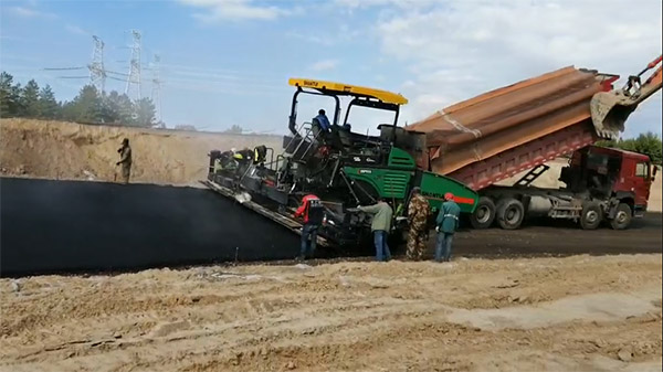 f5ee612d56204cf889765aea03b44c53